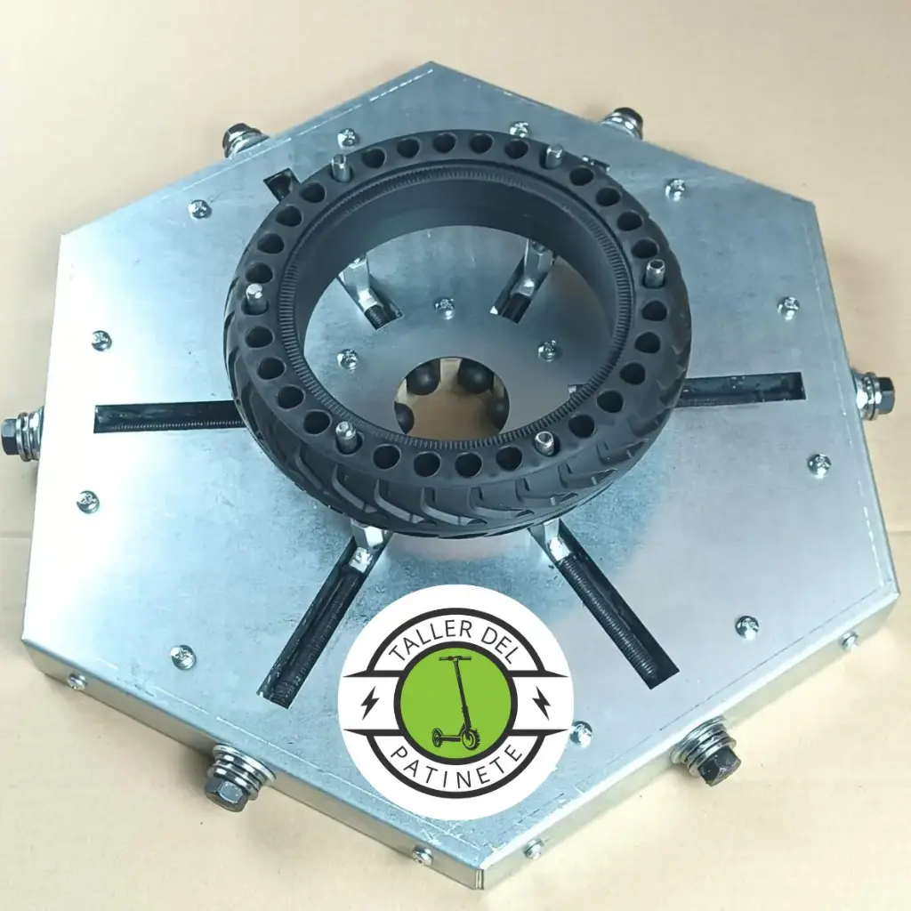 Maquina ruedas macizas